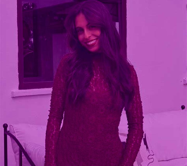 Abril Barcabo escort