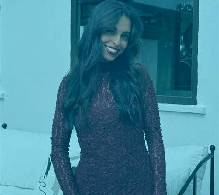 Abril Lardero escort