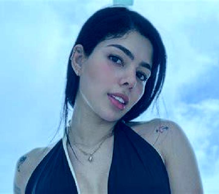 Alba 2 Acacias escort