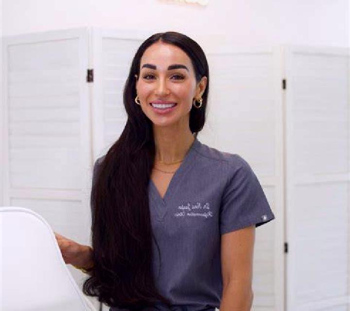 Andrea Robledillo de la Vera escort