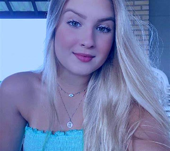 Andrea Tornavacas escort
