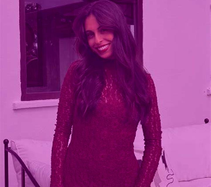 Andrea Villavelayo escort
