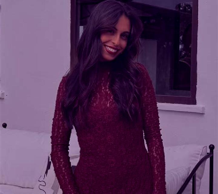 Antonella Deba escort