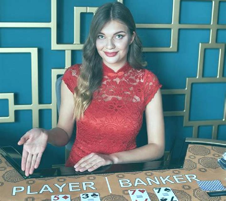 Aurora Guadahortuna escort