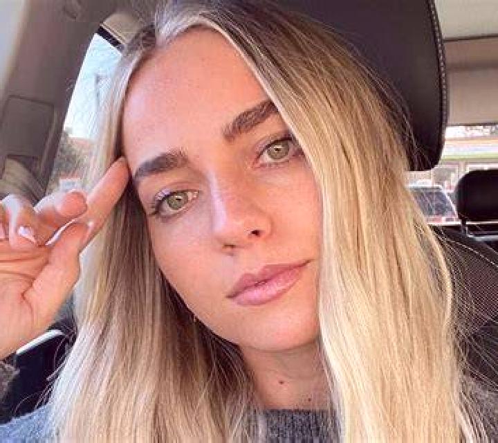 Aurora Pajares de los Oteros escort