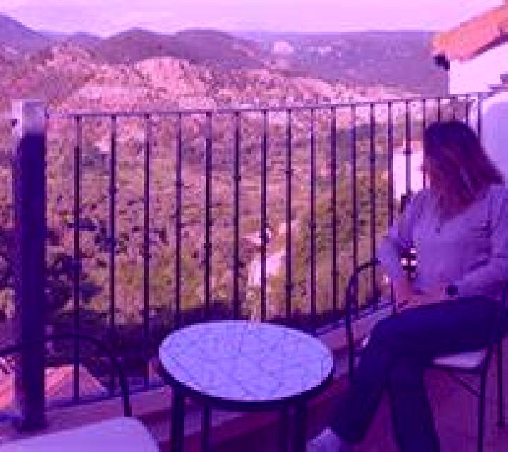Aurora Vilabella escort