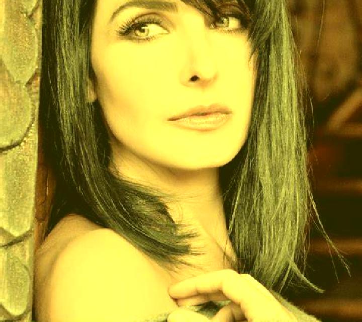Beatriz Moriles escort