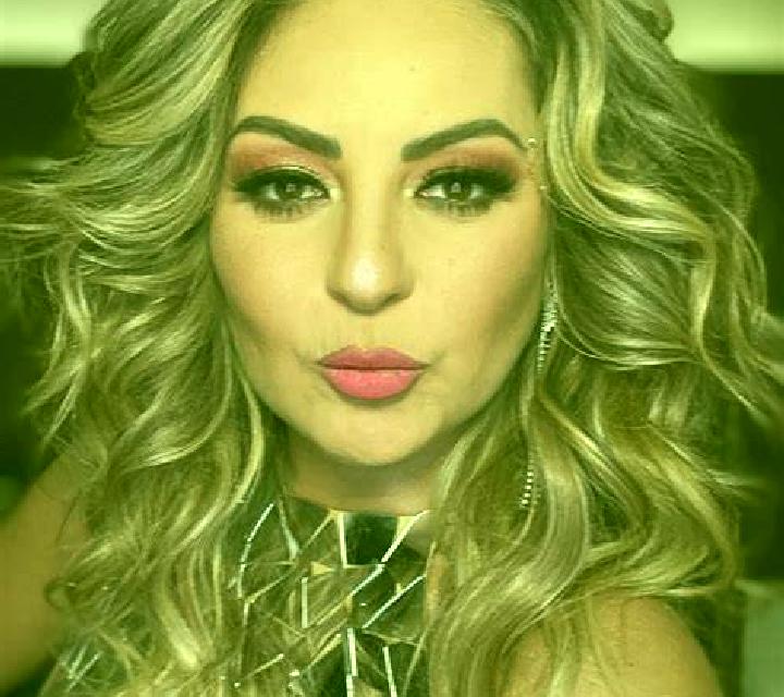 Camila 2 Alajar escort