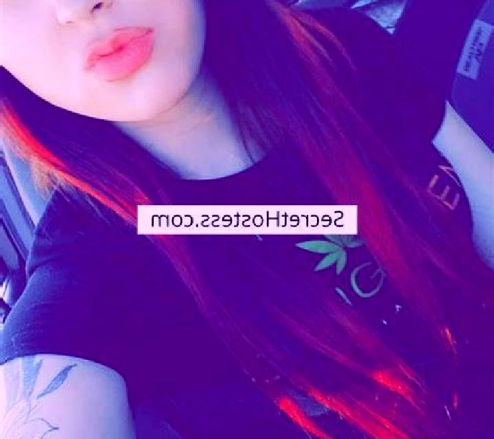 Camila 2 Huelaga escort