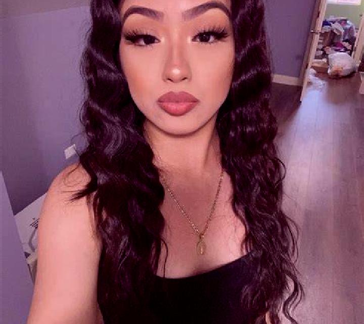 Camila Latina escort