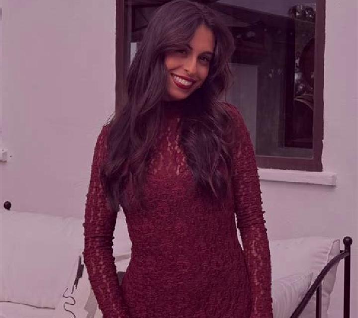 Carla Paiporta escort