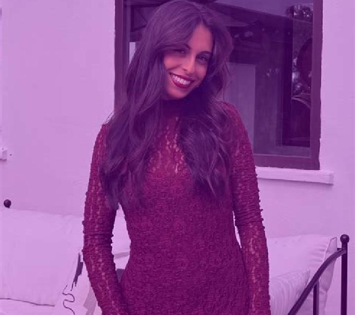 Carmen Navalpino escort