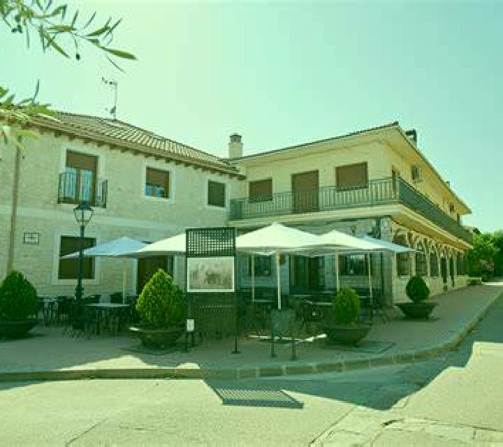 Cayetana San Amaro escort