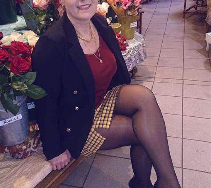 Cecilia Sant Esteve d en Bas escort