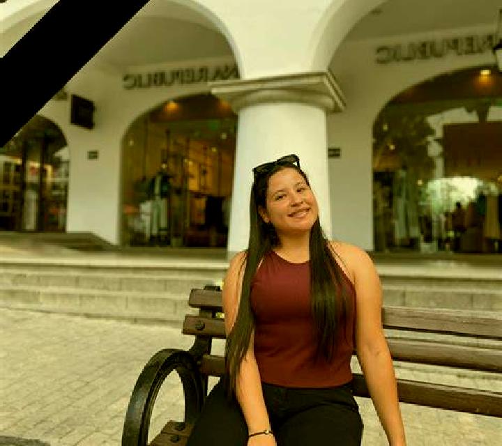Claudia Lucena escort