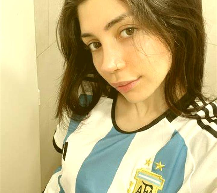 Elena Benilloba escort