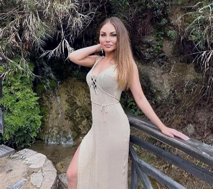 Elena Senan escort
