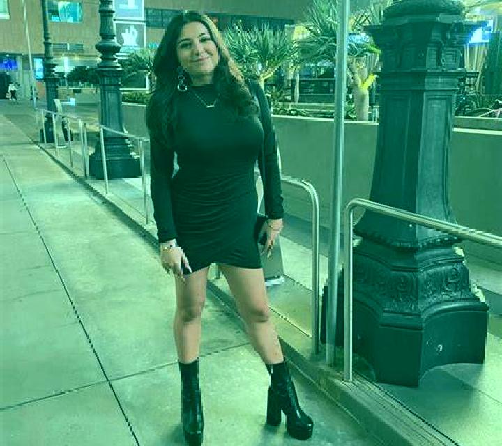 Emilia Canaveras escort