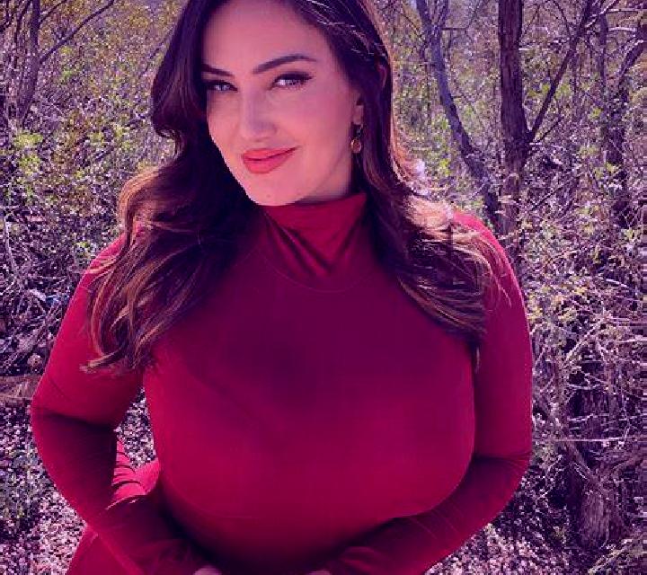Giulia 3 Aldeaquemada escort