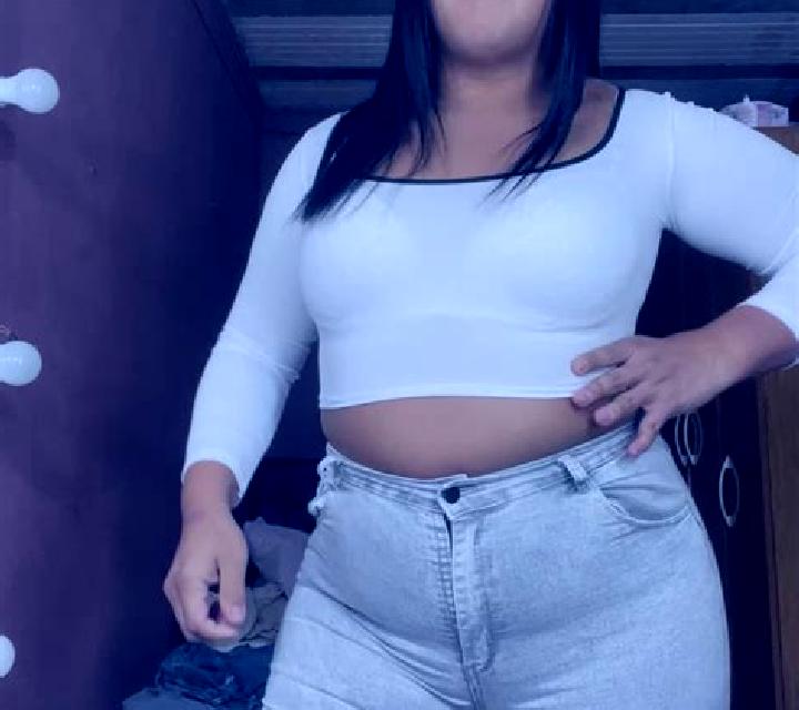 Giulia Alio escort