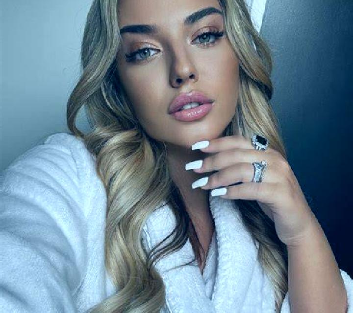 Giulia Marcilla escort