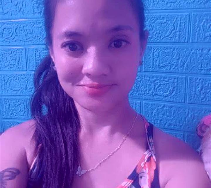 Jade 2 Noez escort