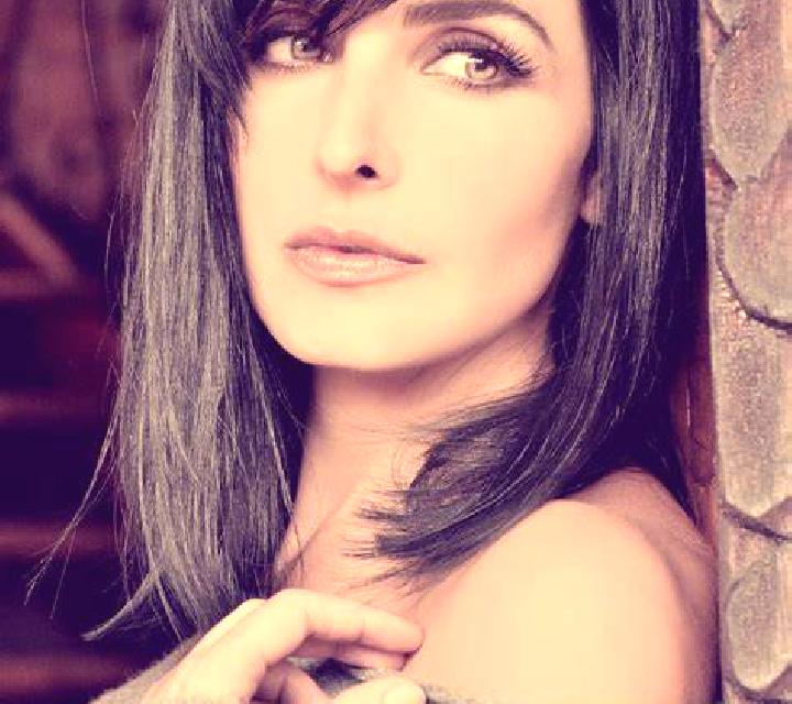 Josefina Cetina escort