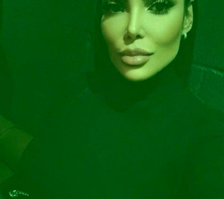 Josefina Parcent escort