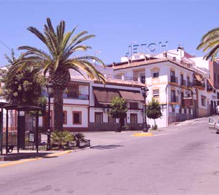 Josefina Samos escort