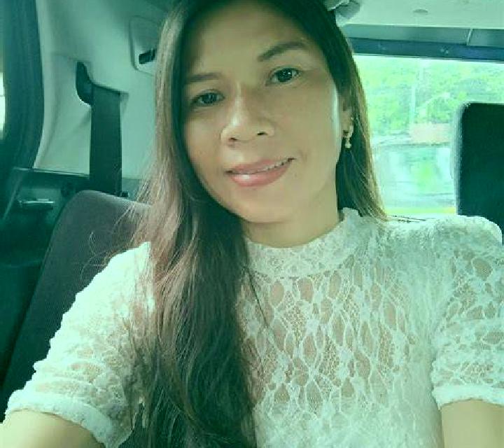 Josefina San Amaro escort