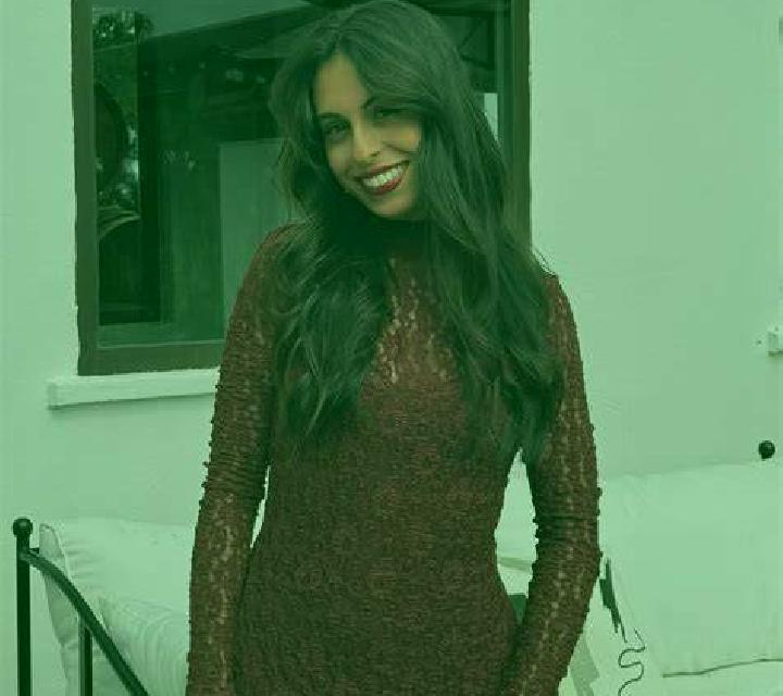 Julia 3 Almogia escort