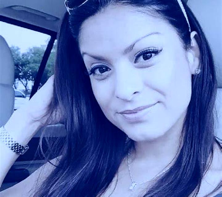 Julia 3 Navalvillar de Pela escort