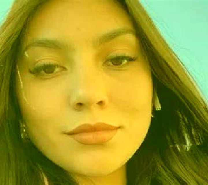 Julia 3 Selas escort