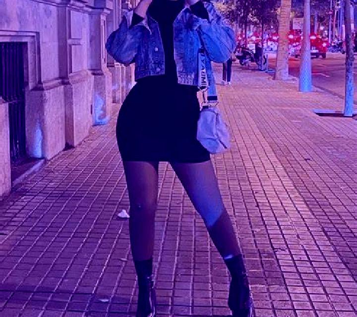 Julia Navajas escort