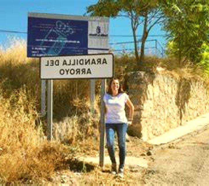Julia Ontur escort