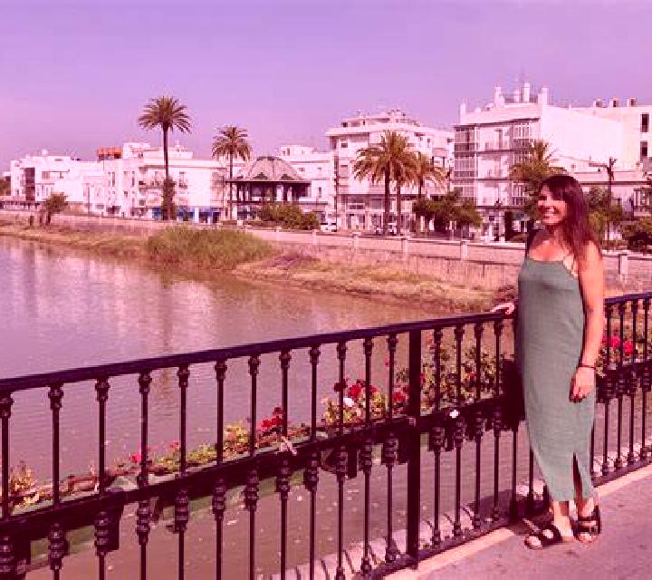 Julia Penaranda de Bracamonte escort