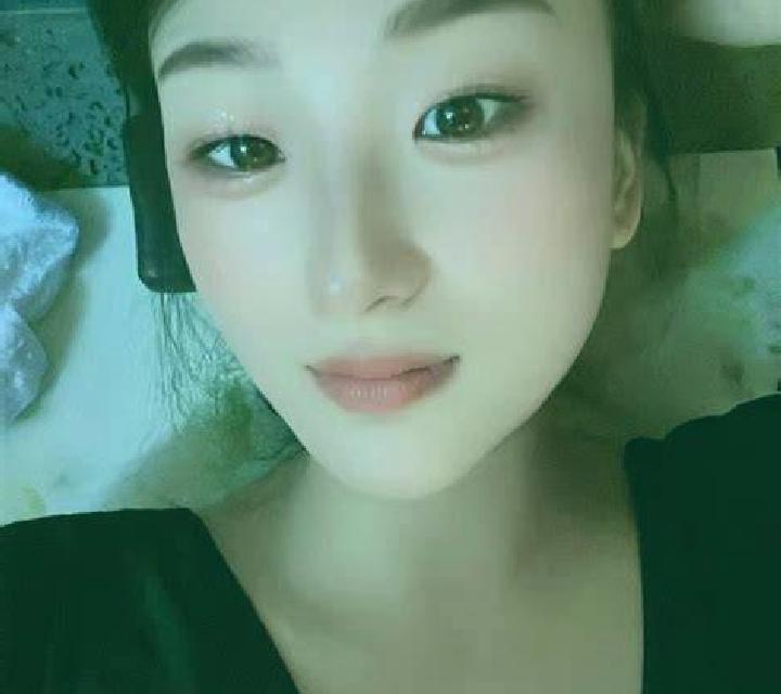 Julia Riodeva escort
