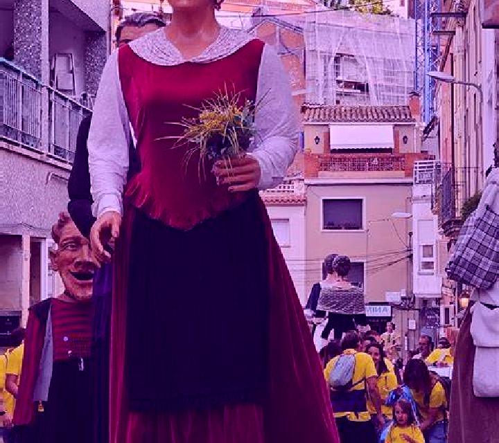 Julia San Juan de la Arena escort