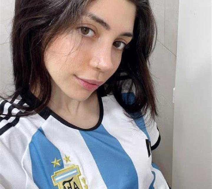 Julia Soliedra escort