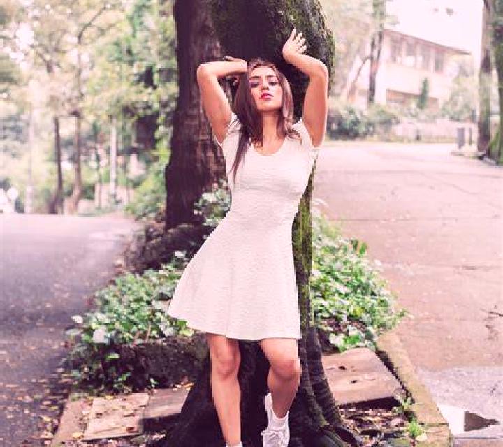 Laia 3 Adsubia escort