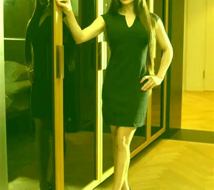 Laia Calera y Chozas escort