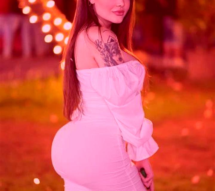 Laia Valdetorres de Jarama escort