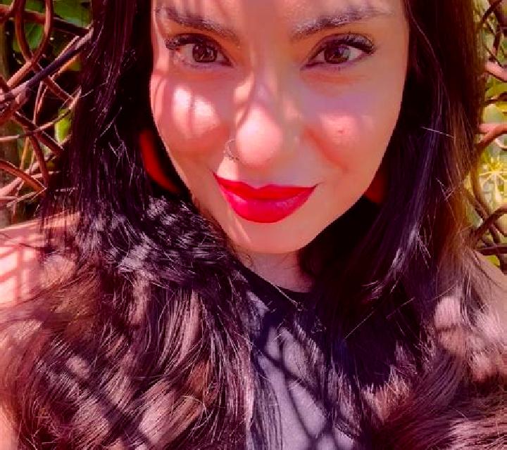 Lola Fombellida escort