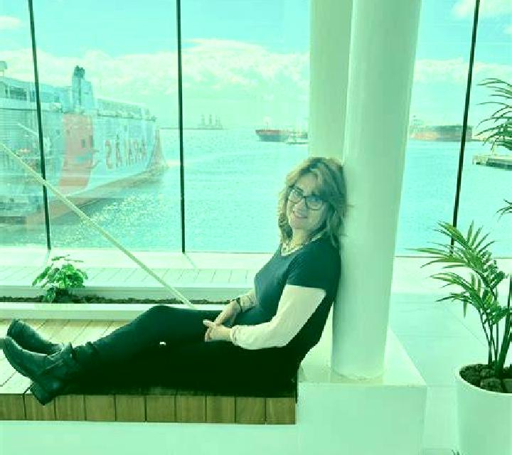 Lola Nalec escort