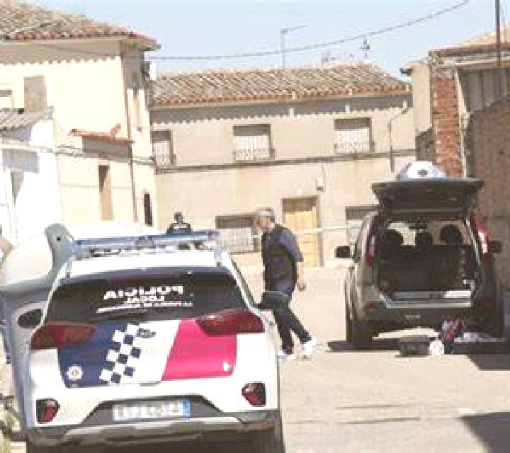 Lucía La Puebla de Almoradiel escort