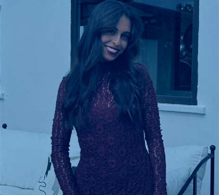 María Valenzuela escort