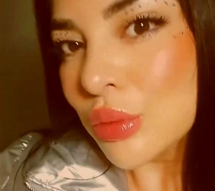 Mariana 2 Hontanas escort