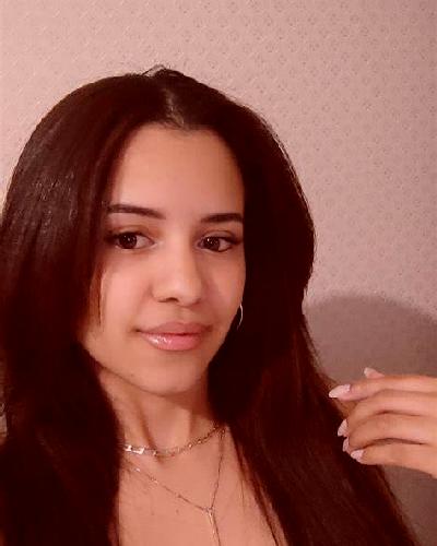Mariana Arcediano escort