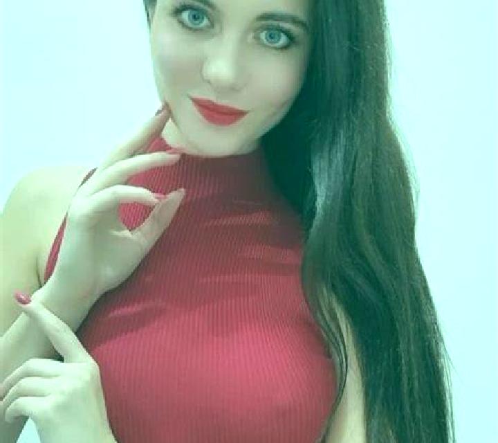 Mariana Ausejo escort