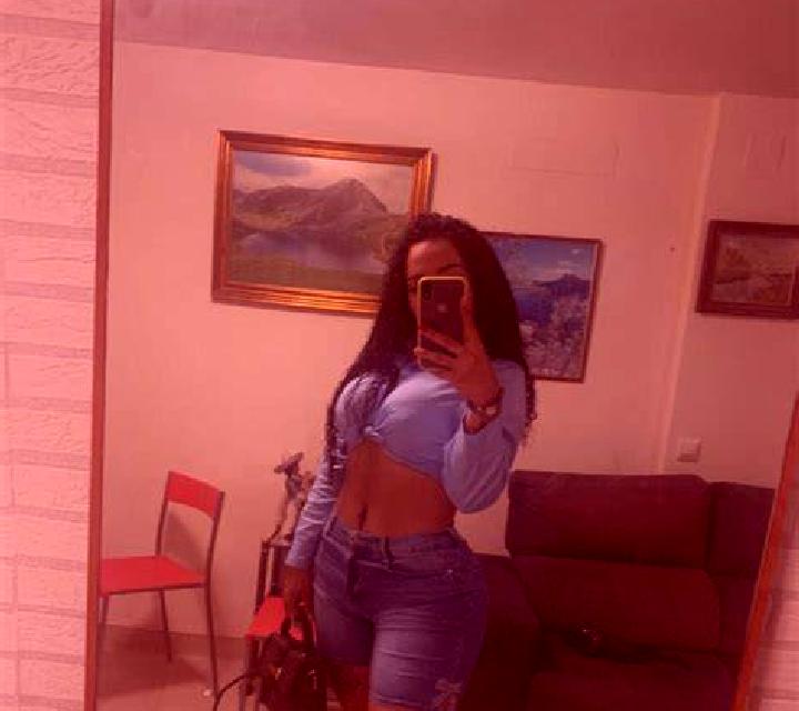 Marta 2 Monleras escort